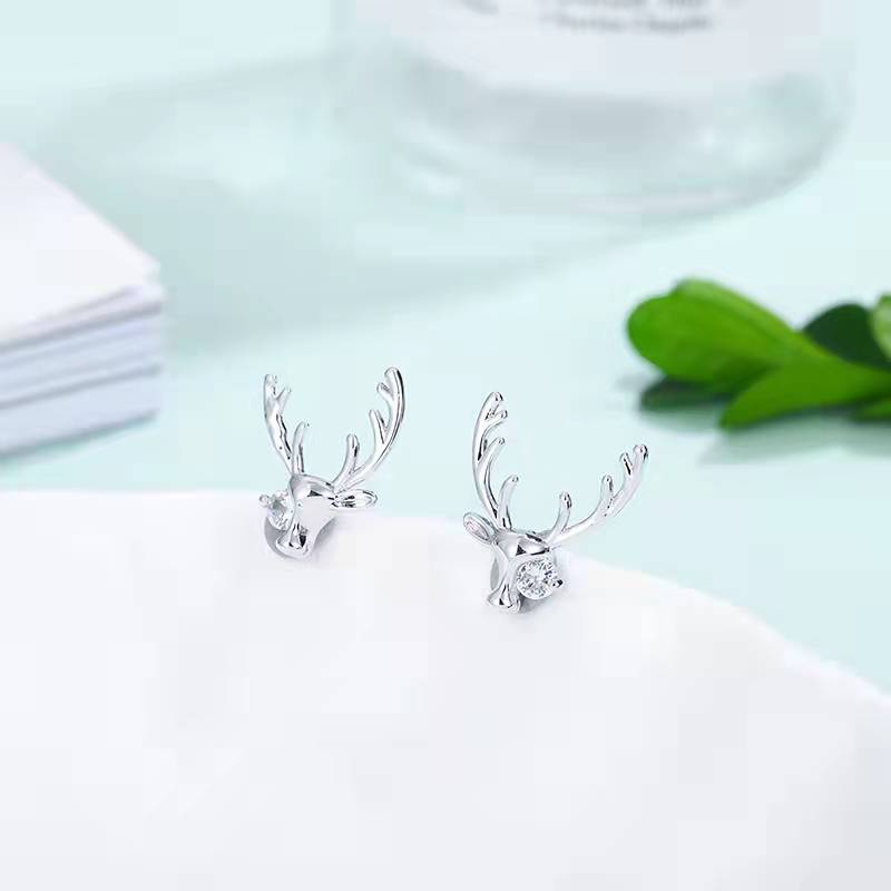 Anting Tusuk Desain Tanduk Rusa Hias Zircon Untuk Wanita Fashion Earrings Import