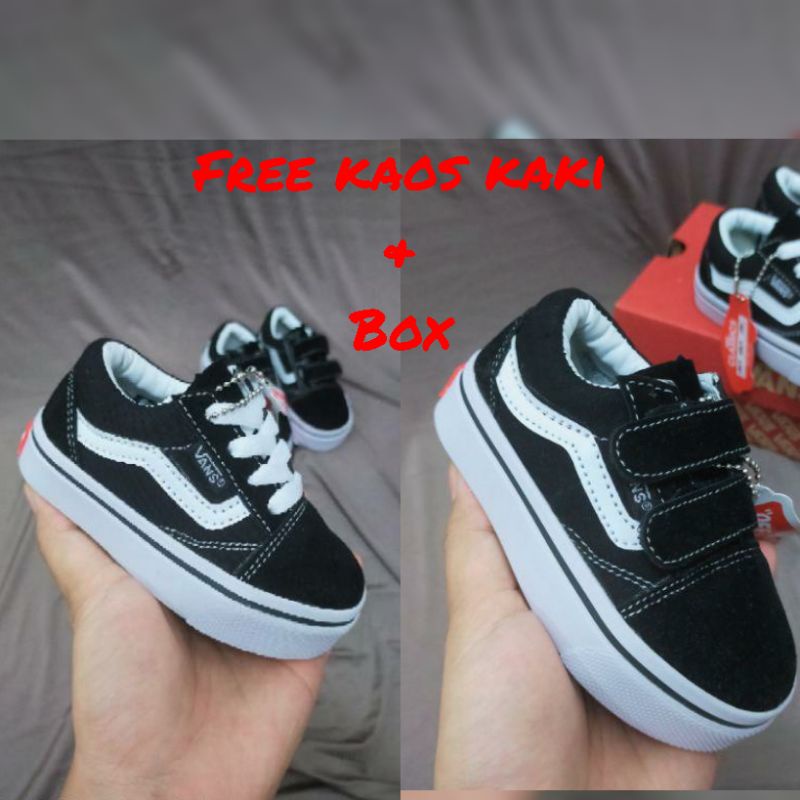 {Premium Quality} SEPATU VANS ANAK SEPATU ANAK LAKI LAKI DAN SEPATU ANAK PEREMPUAN SEPATU SEKOLAH ANAK WARNA HITAM KUALITAS PREMIUM