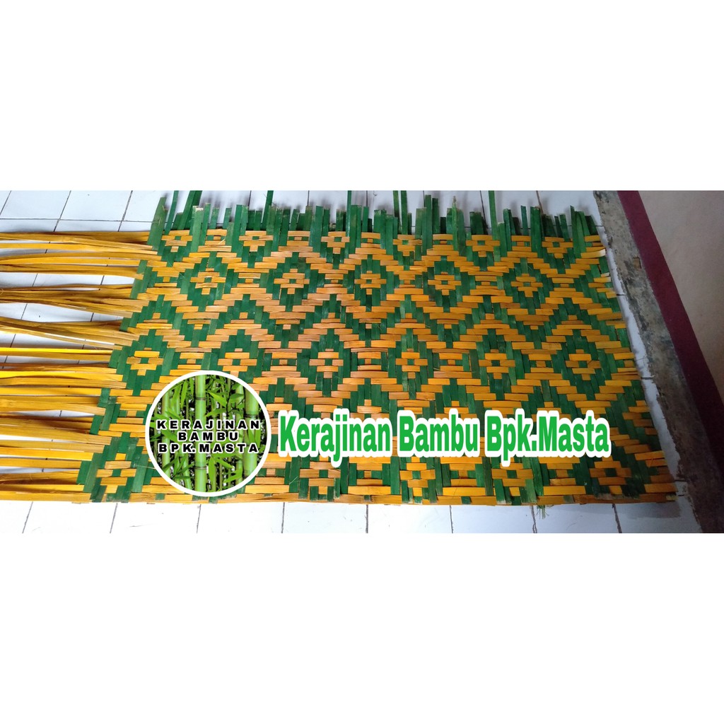 Kerajinan Anyaman Bambu Bilik Motif Warna Hijau Kuning Harga Permeter