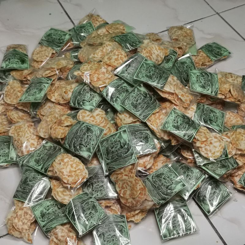 

keripik tempe sagu