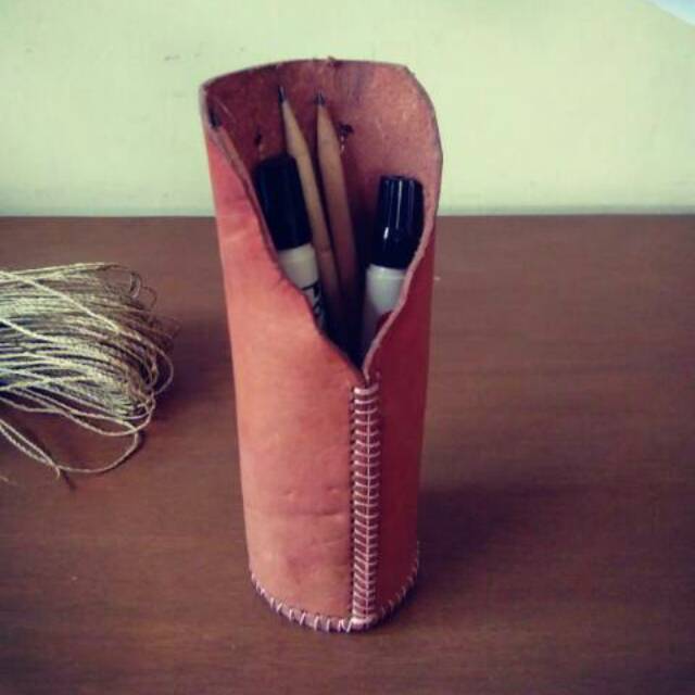 

Tempat pensil Lembu 100% kulit asli