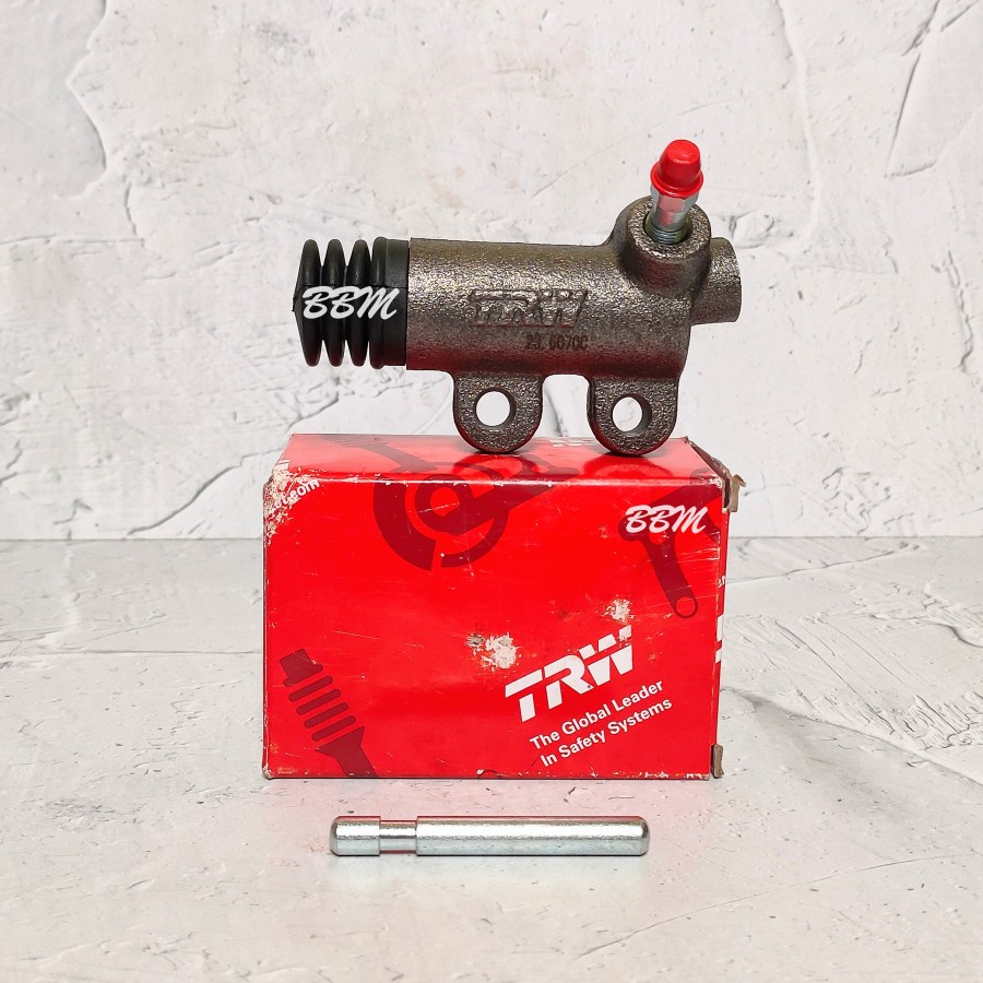 31470-35100 MASTER KOPLING BAWAH /  CYLINDER ASSY, CLUTCH SLAVE - KIJANG SUPER 5K