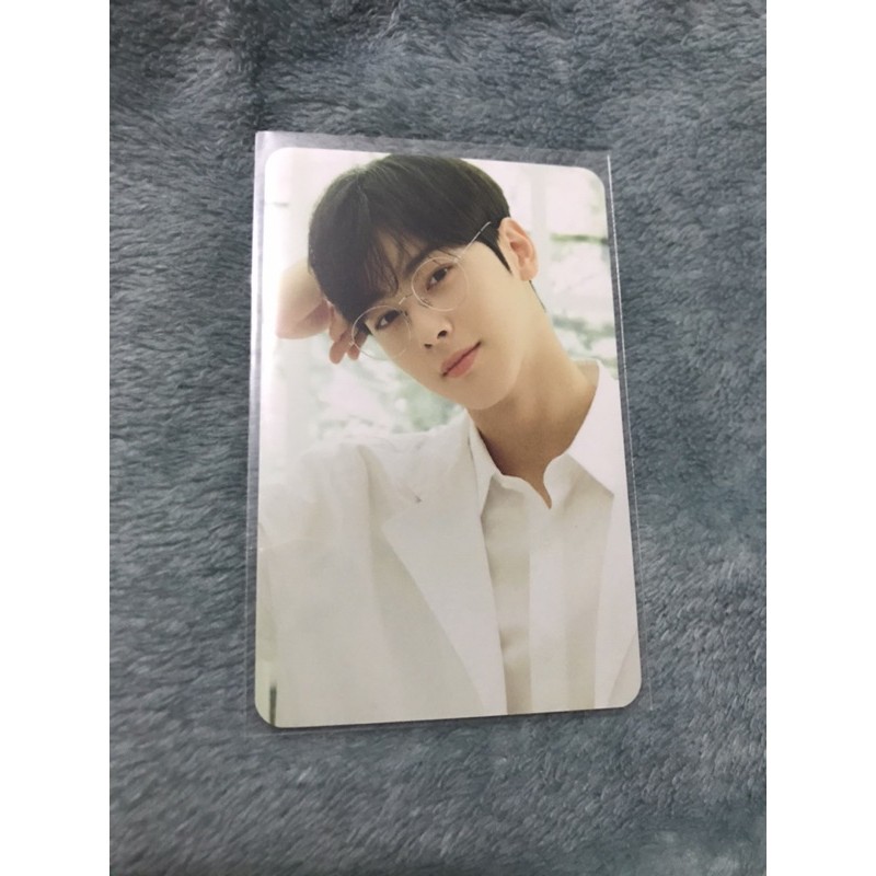 (BOOKED) ASTRO EUNWOO 4TH GEN PHOTOCARD