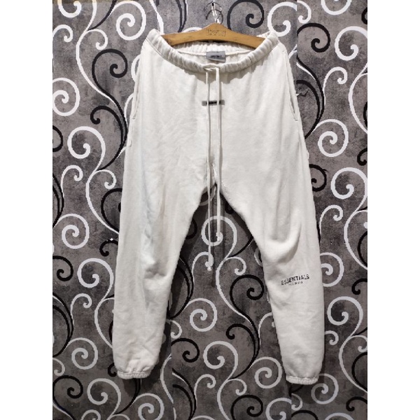 jogger essentials fear of god second