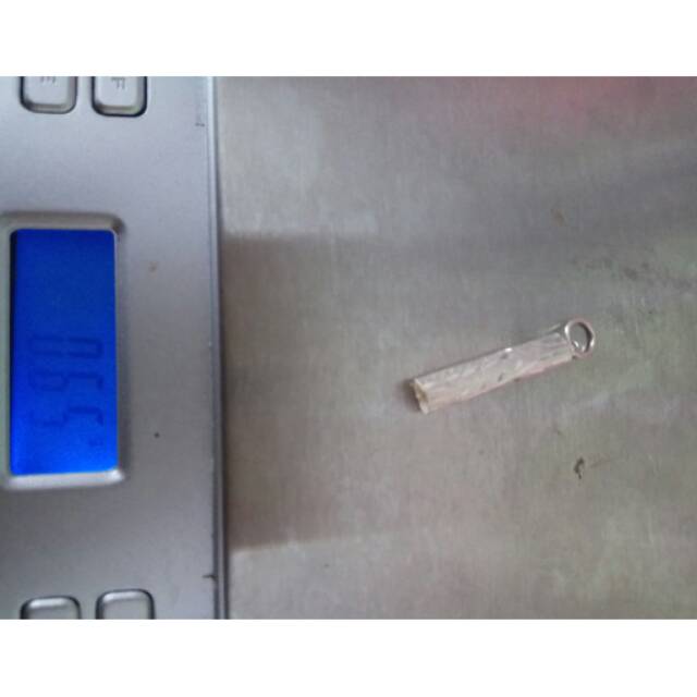 Leontin tabung perak murni