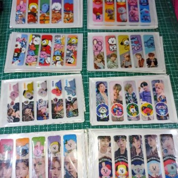 BOOK MARK/ PEMBATAS BUKU / STOP BOOK/ PENANDA BUKU PLASTIK KARAKTER BTS/ BT21