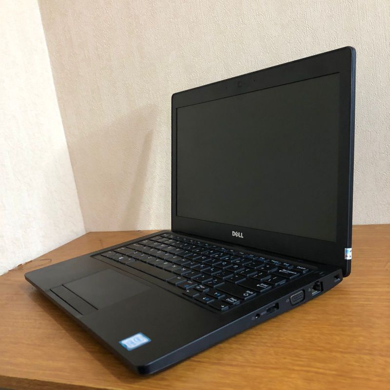 Laptop Dell Latitude Core i5 / i7 RAM 4GB / SSD 128GB Original Bergarasni