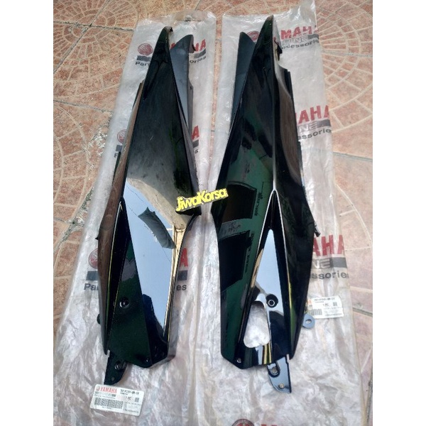 Cover body bodi belakang yamaha jupiter mx 135 jupiter mx135 jupitermx135 old lama hitam orisinil or