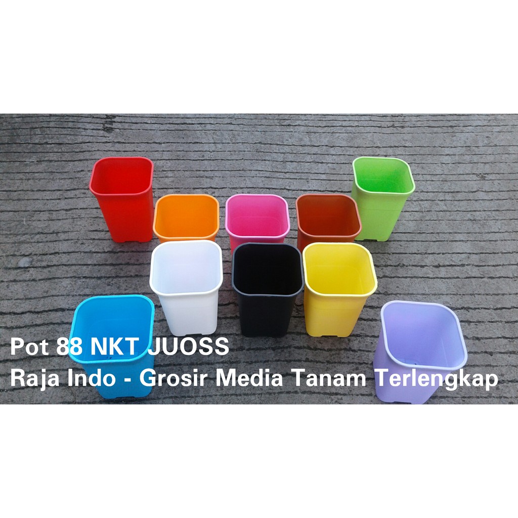 Pot Kotak 88 Nkt Juoss 8cm / Batik Putih Hijau Biru Pink Kuning Merah Ungu Orange Coklat Pot Bunga 8