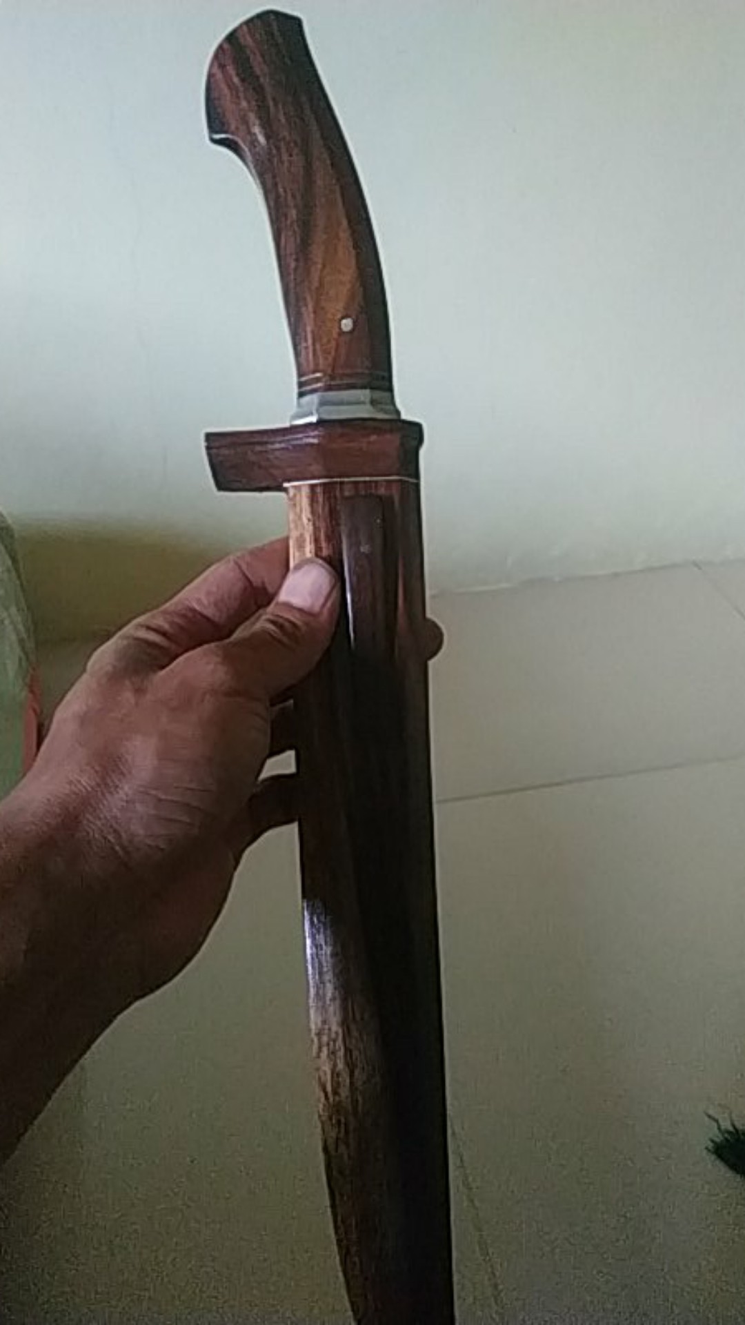 Golsem Jagal Sembeleh Kayu Sonokeling