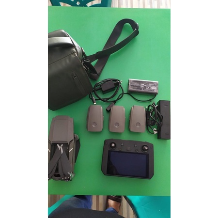 DJI Mavic Zoom 2 + Smart Controller