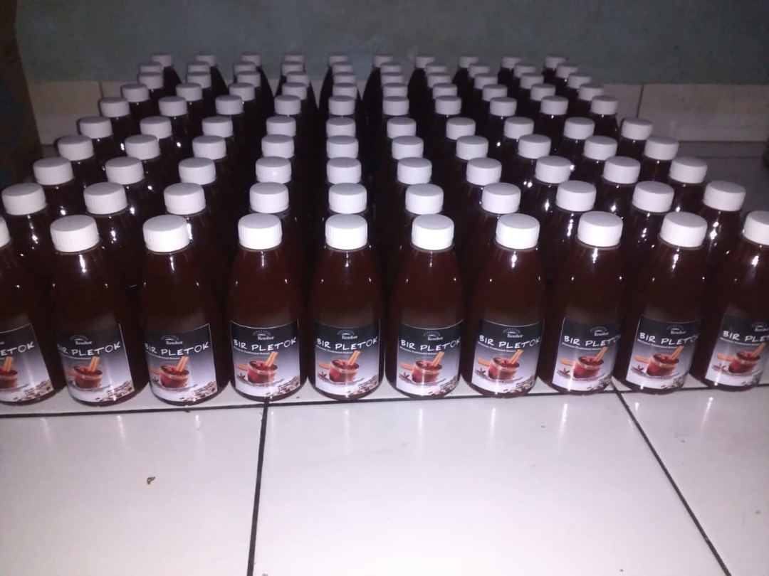 Botol Cantik Tebal 350ml Tutup Long Neck 28