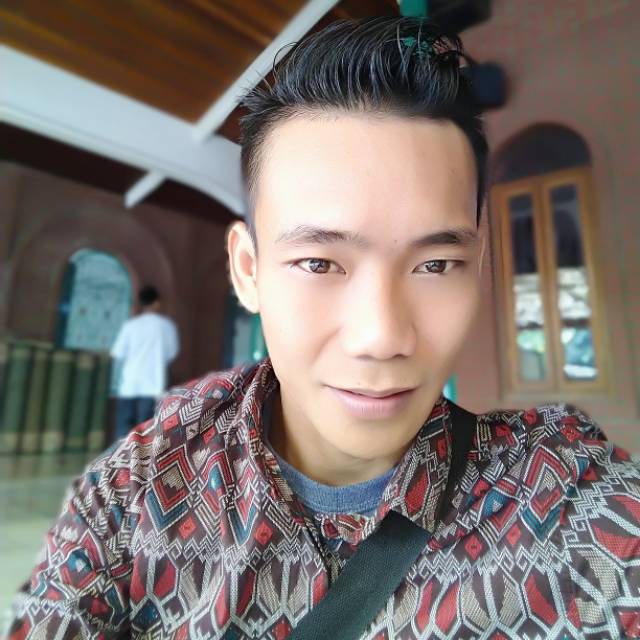 omuwamamang