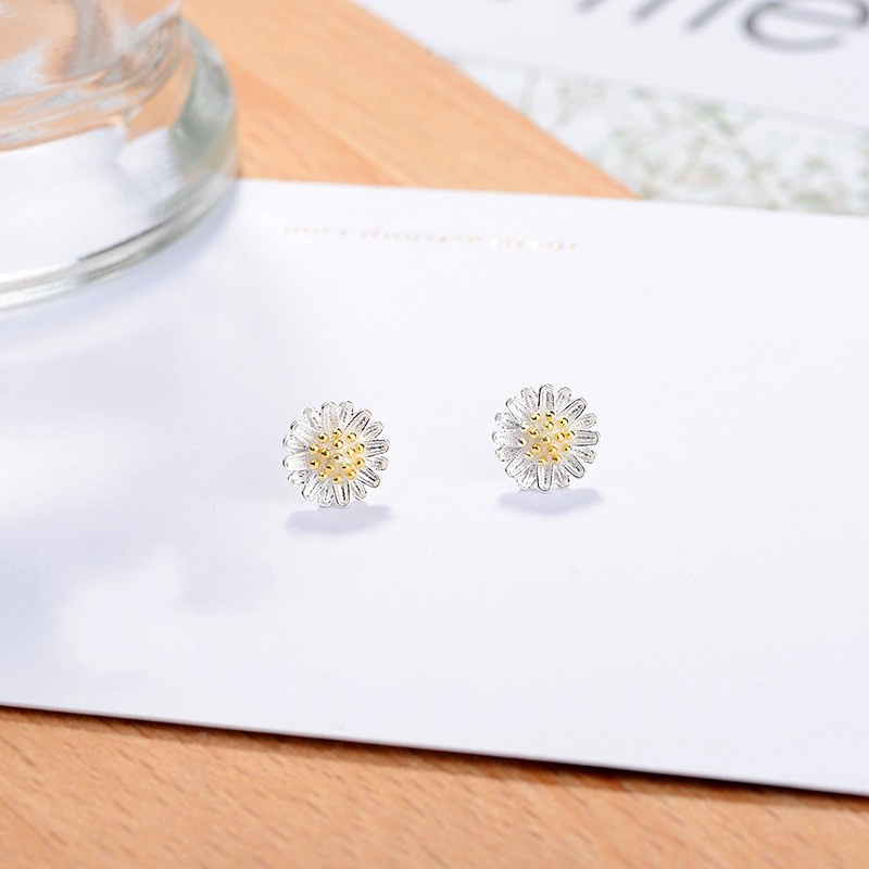 Anting Panjang Bentuk Bunga Matahari Daisy Chrysanthemum Asimetris Gaya Korea Untuk Wanita