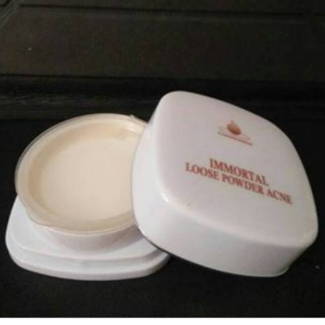 Immortal loose powder / bedak tabur
