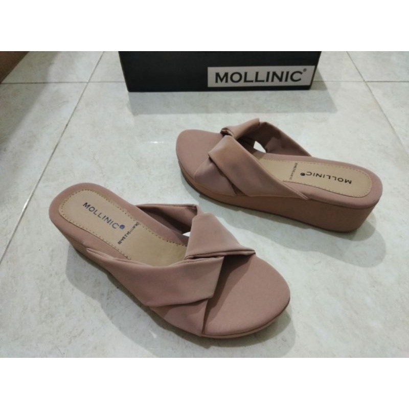 Sandal Wedges Wanita Mollinic