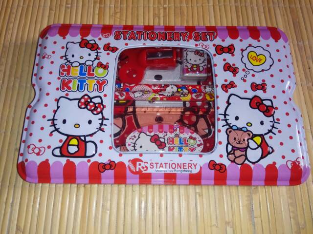 

Tempat pensil import big karakter little pony,frozen,spiderman,mc queen,hello kitty