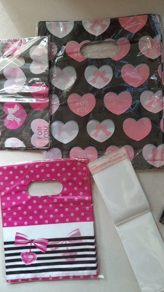 Plastik Opp  Plastik Kalung . Plastik Opp Lubang .plastik Kalung Konektor Masker Souvenir