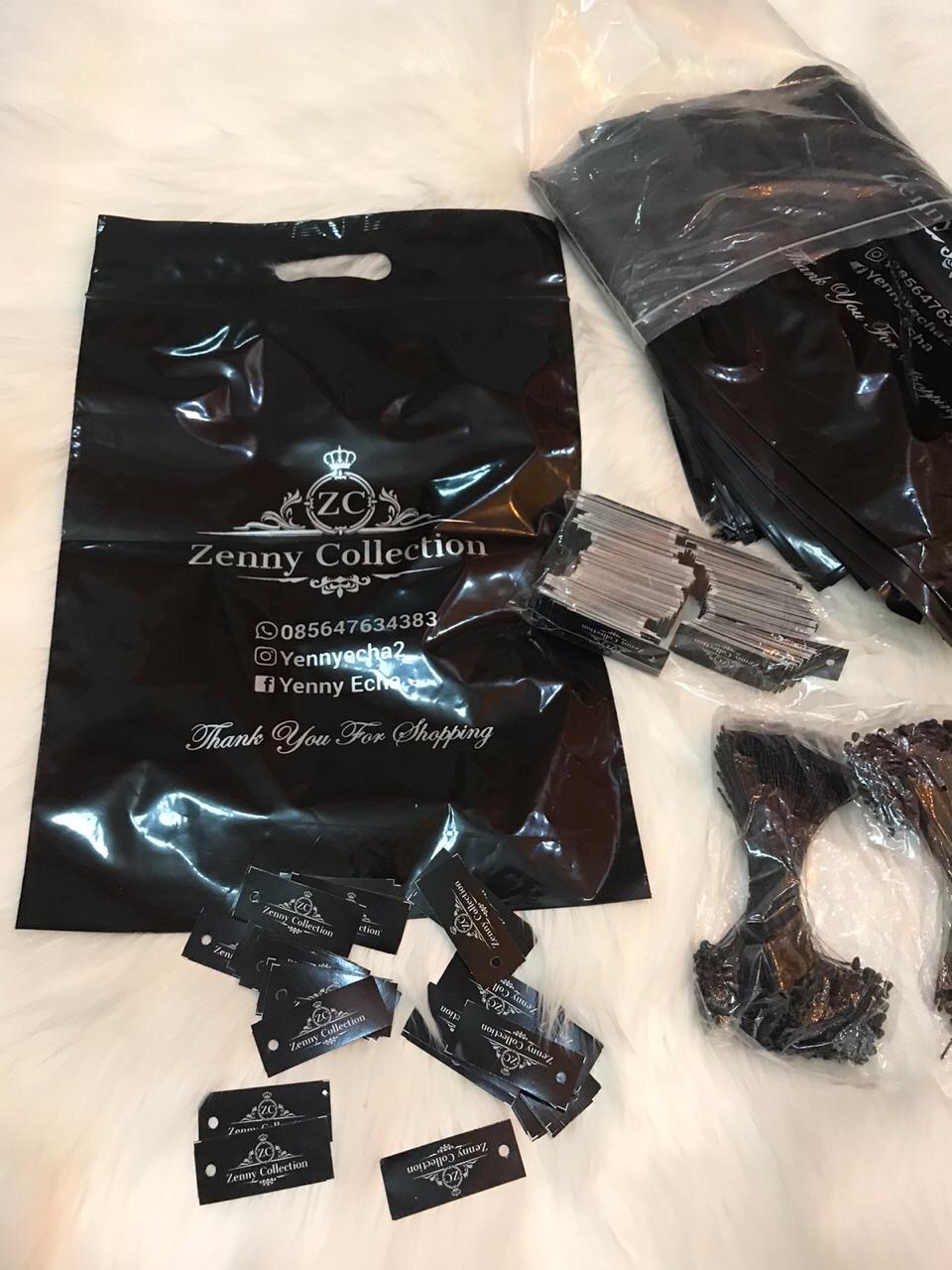 Plastik Sablon / Plastik Ziplock Plong Ukuran 25x35 Free Desain [ Min Order 100pcs ]