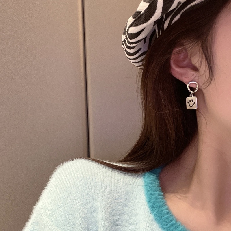 Anting Tusuk Sterling Silver 925 Desain Geometri Smiley Simple Untuk Wanita 4640