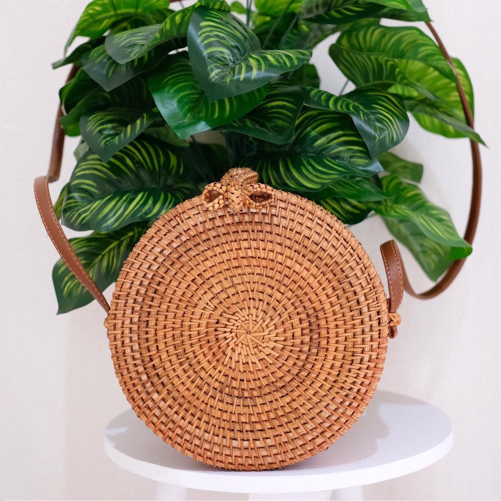 TAS ROTAN BULAT TAS ROTAN BALI TAS ROTAN SELEMPANG BALI BAG TAS ROTAN MURAH