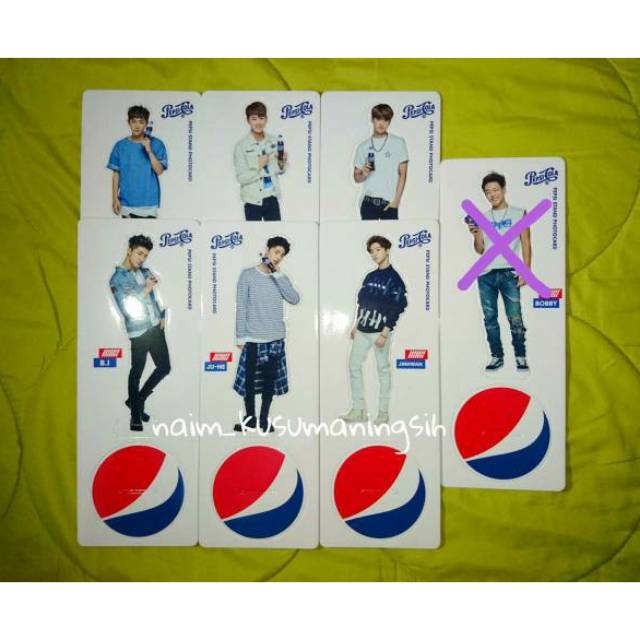 iKON pepsi standee