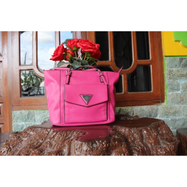 Delaney pink fanta guess original