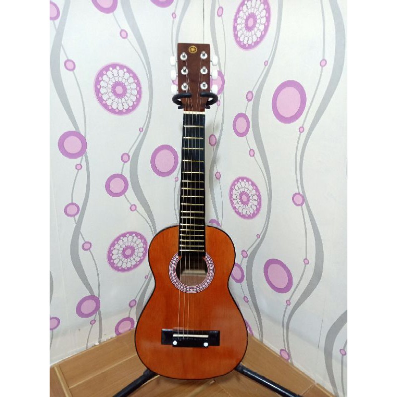 gitar yunior