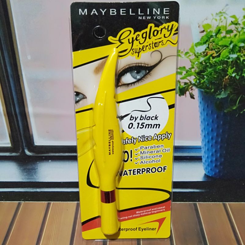 Eyeliner Daun Waterproof