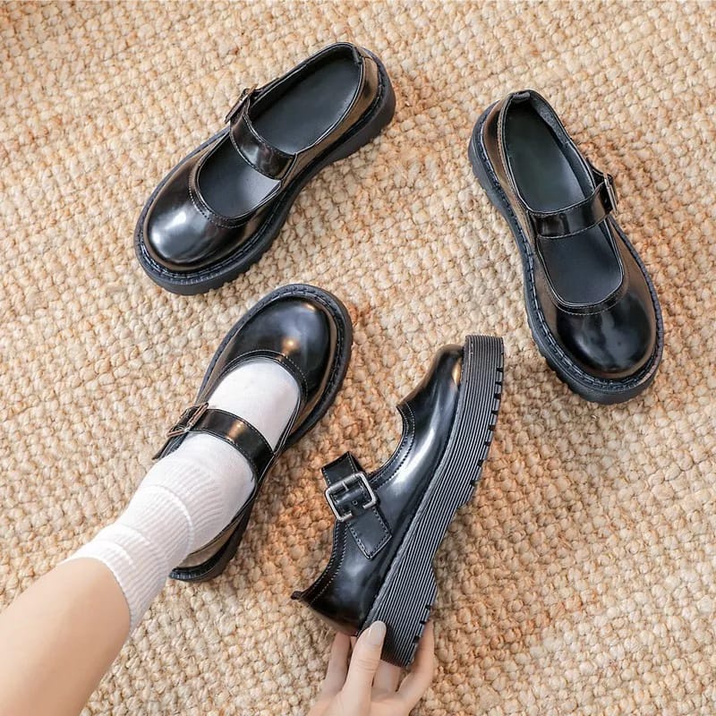 SEPATU WANITA SEKOLAH REMAJA / DEWASA  STYLE KOREA BLACK GLOSY PREMIUM AS 2455