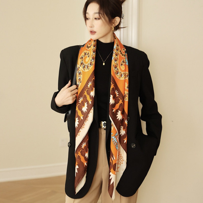 Scarf &quot;Mayka&quot; 110 x 110 Bahan Sutra Imitasi HIGH GRADE, Scarf Mewah