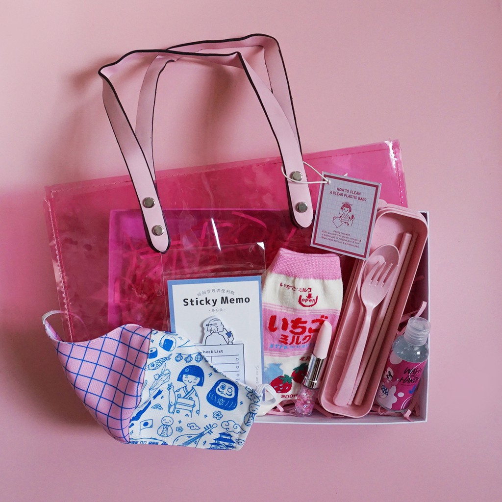 

Pink Moshi Kawaii Gift Box Paket Kado New Normal Goodiebox