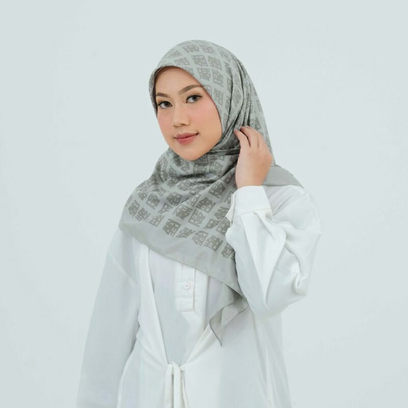 Hijab Square / Hijab Motif / Deenay Kw