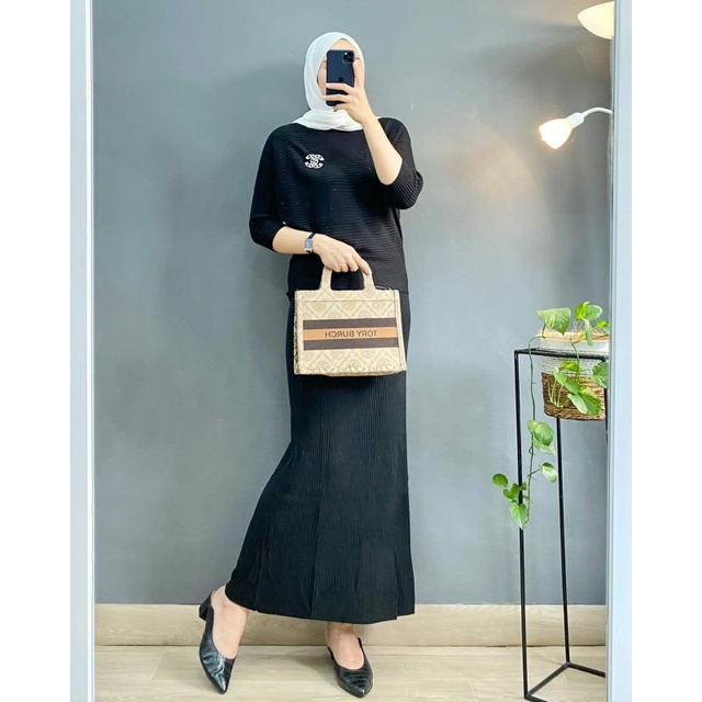 New Arrival One Set Batwing Knit