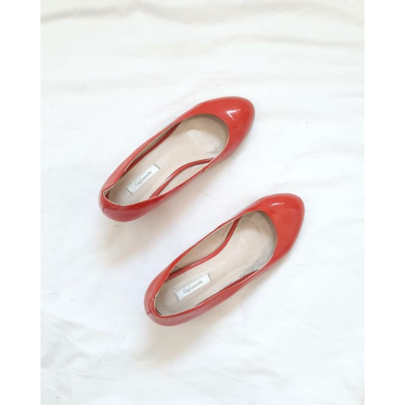 Guy Laroche Wedges Second