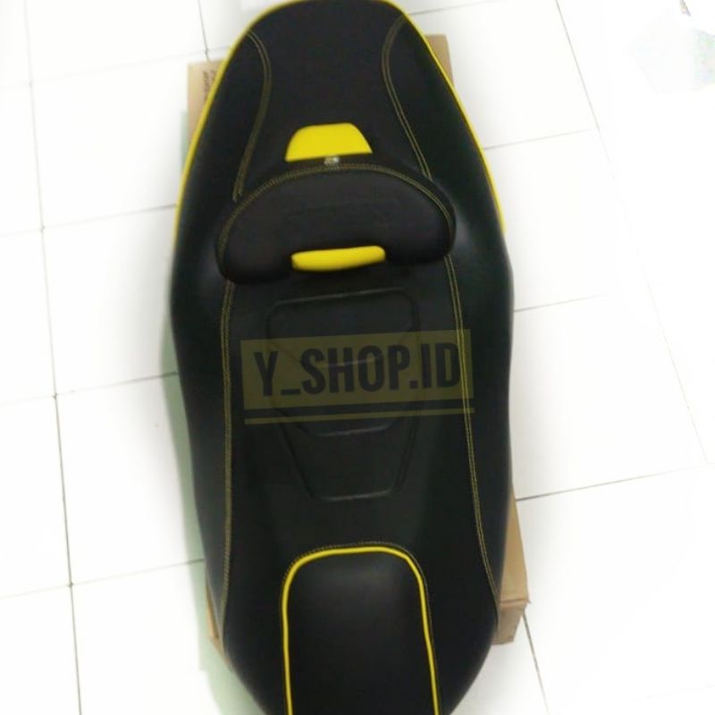 Jok Motor Yamaha Xmax Model Eropa Pendek Anti Jinjit Pnp MBtech Orginal