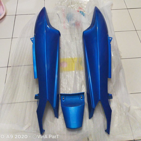 cover body belakang Mio sporty smile biru 5tl set kanan kiri WIN