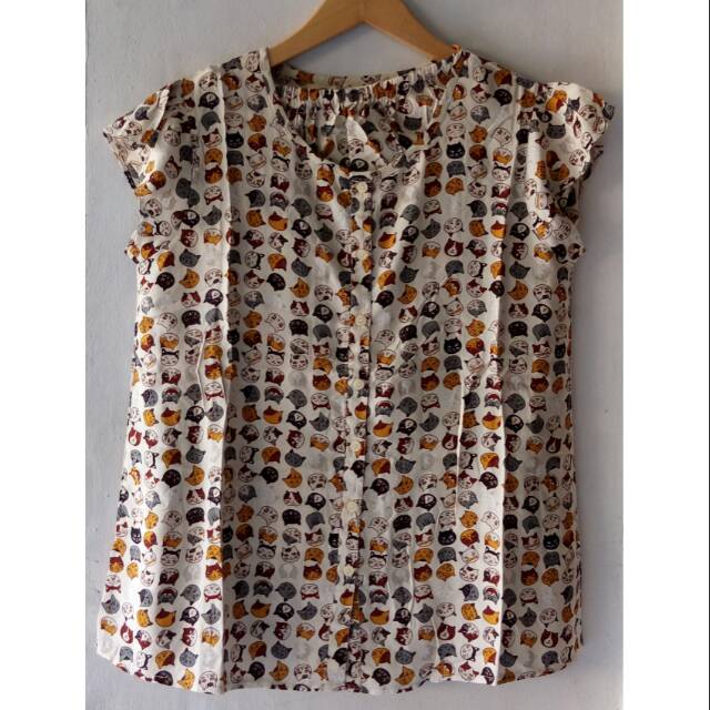 Setelan baju tidur pendek size S merk St.Yves (cuting label)