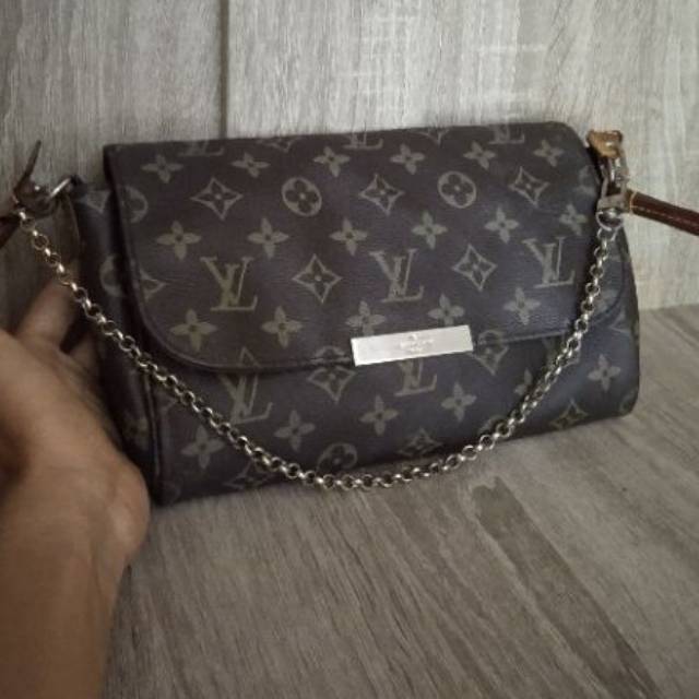 Tas Selempang LV Second