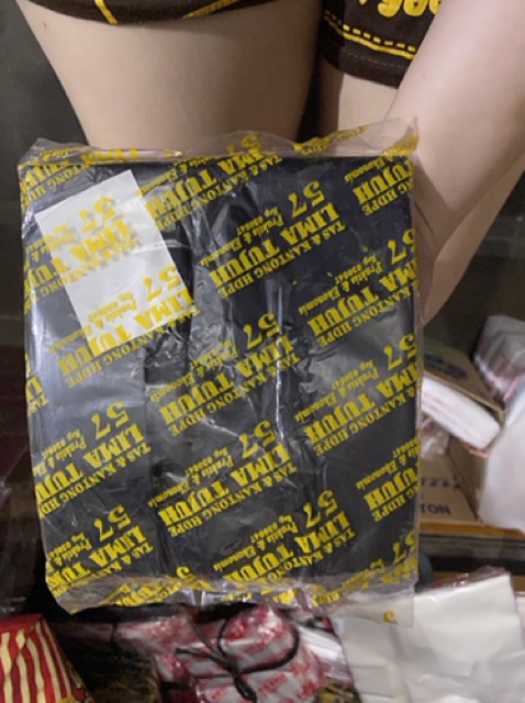 kresek putih / hitam kecil , kantong plastik kantong kresek