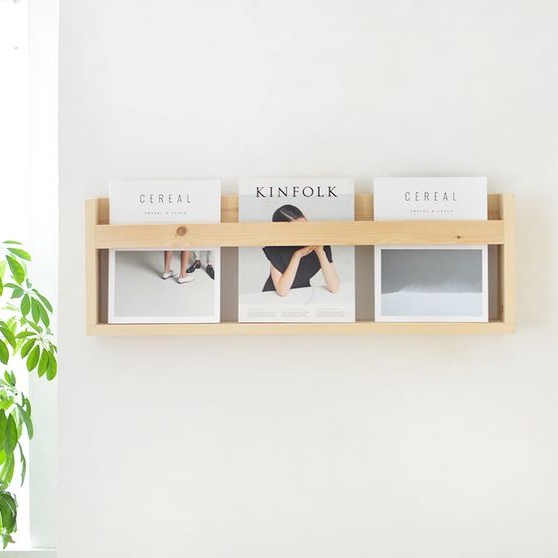 Rak buku novel minimalis dari kayu gantung