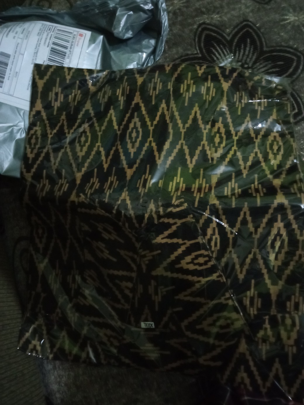 Nabila Batik Jumbo M / 10xl Kemeja Lengan Pendek Motif Kawat Coklat Murah Batik Jumbo