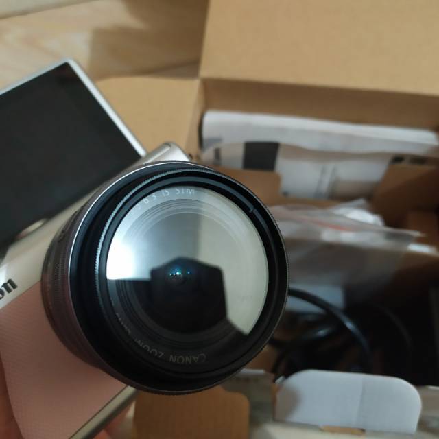 Kamera canon eos m100