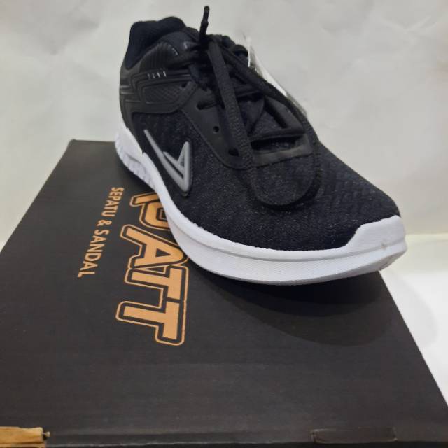 Sepatu sekolah pro ATT hitam putih