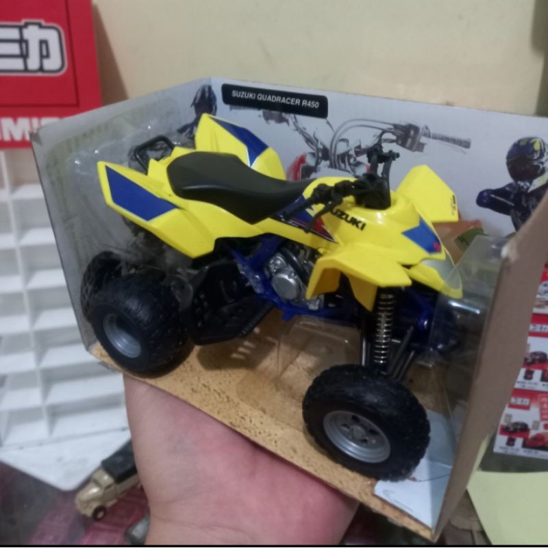 Diecast Motor Suzuki quadracer 1:12 newrey miniatur