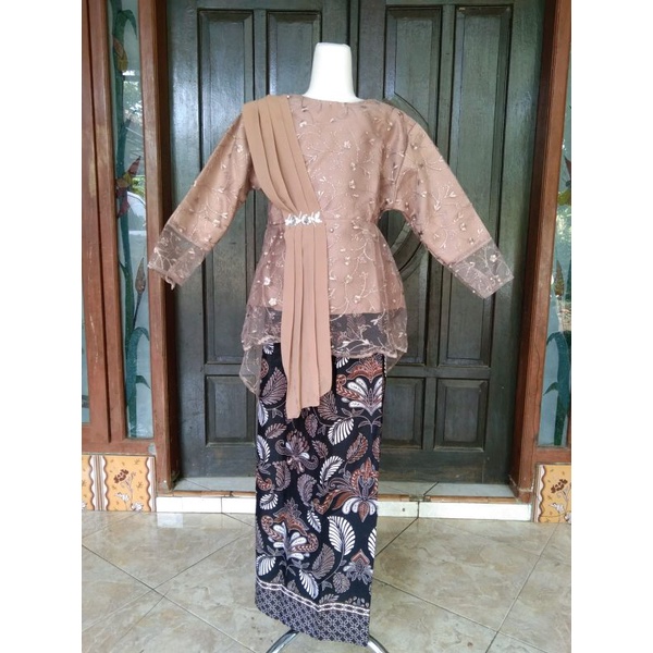 Kebaya Anak Tanggung Umur 6 - 10 Tahun  Kebaya Anak Perempuan Set Baju Borkat