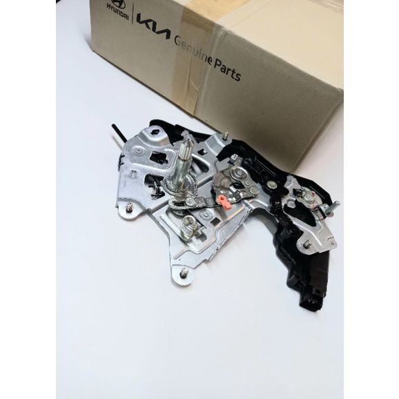 actuator door lock pintu sliding tengah KANAN hyundai h1 starex mover original