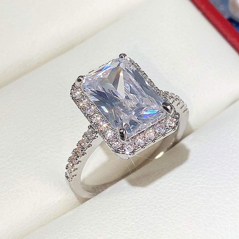 Cincin Kristal Cubic Zircon Bentuk Persegi Panjang Untuk Wanita