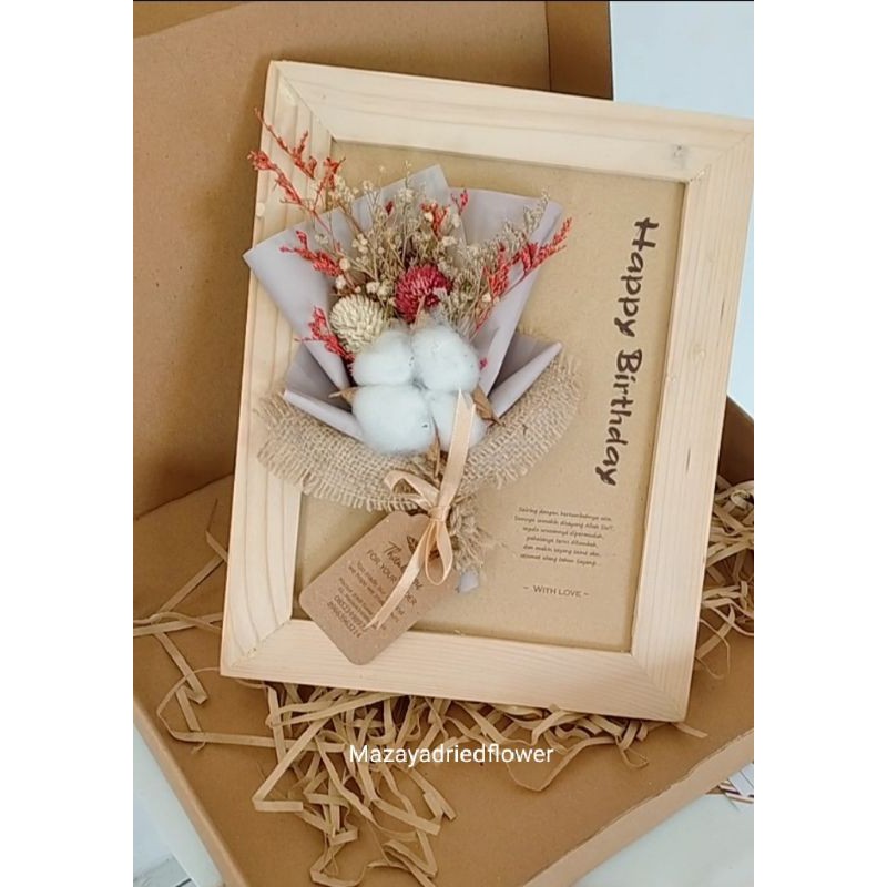 Hampers Gift Frame pigora in Box 6R (Free box and Custom Name)