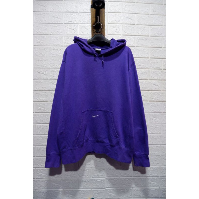 hoodie nike middle swoosh not big swoosh nike vintage nike center